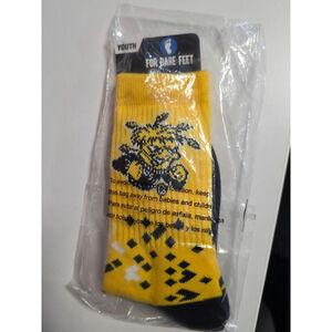 Boys For Bare Feet Socks Yellow Black Wichita State Shockers One Size